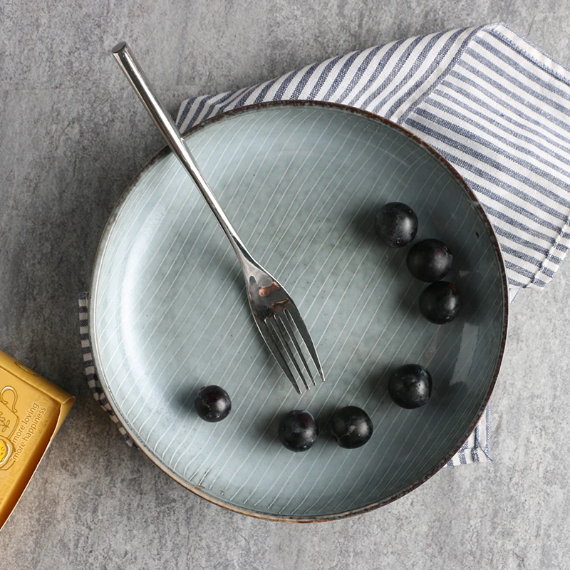 Японский набор столовых приборов в ретро полоску керамическая тарелка