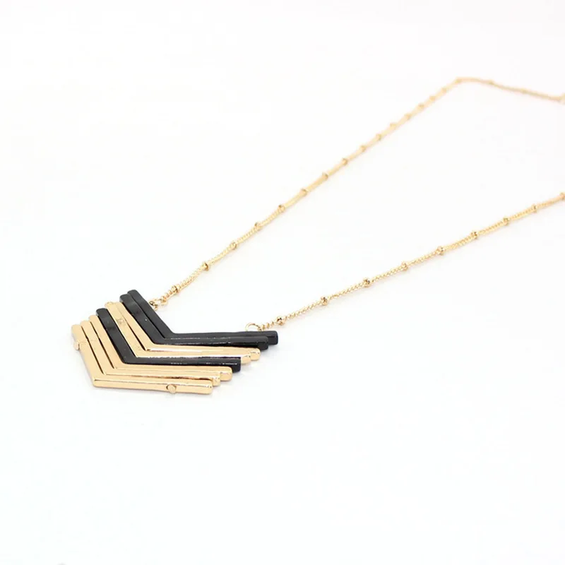 V-образная металлическая подвеска ожерелье из искусственной кожи ожерелья с