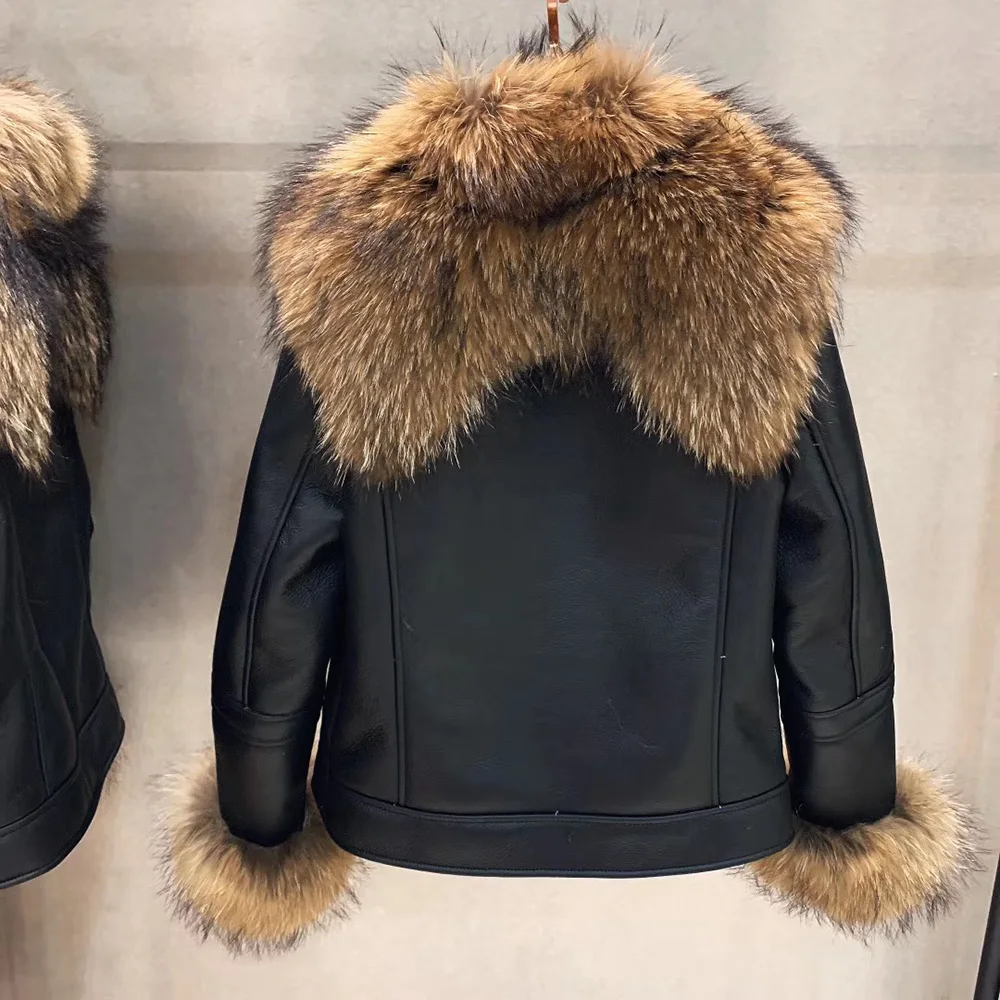

Women's Genuine Sheepskin Leather Jacket Silver Fox Fur Collar Cuff Raccoon Fur Coat Winter Thick Warm Real Fur Lining S7653