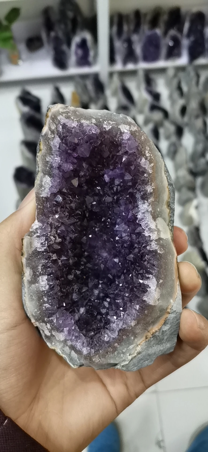 

2pcs natural Amethyst hole