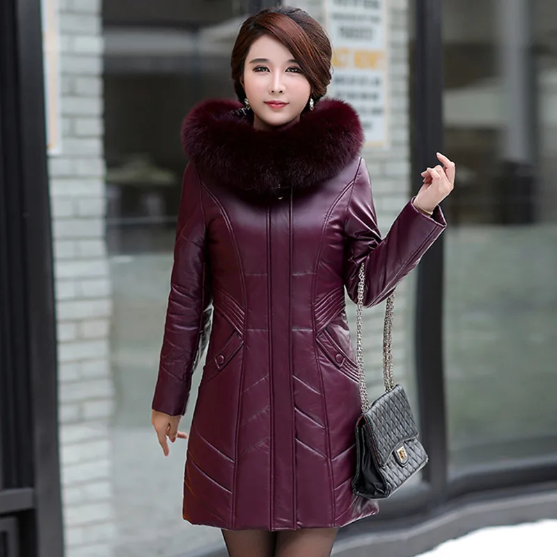 L-8XL Women Leather Coat Winter 2022 Fashion Mother Jacket Thicken Warm Outerwear Fur Collar Hooded Sheepskin Overcoat Female