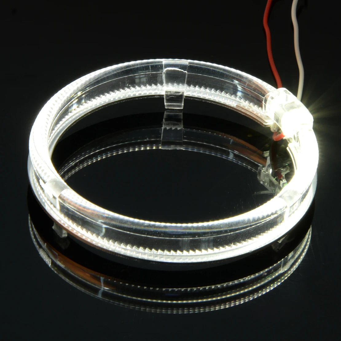 

2pcs 12V 6W 720W 100mm LED Light Guide Angel Eyes Halo Rings for Car Truck Motorcycle Headlight Retrofit White