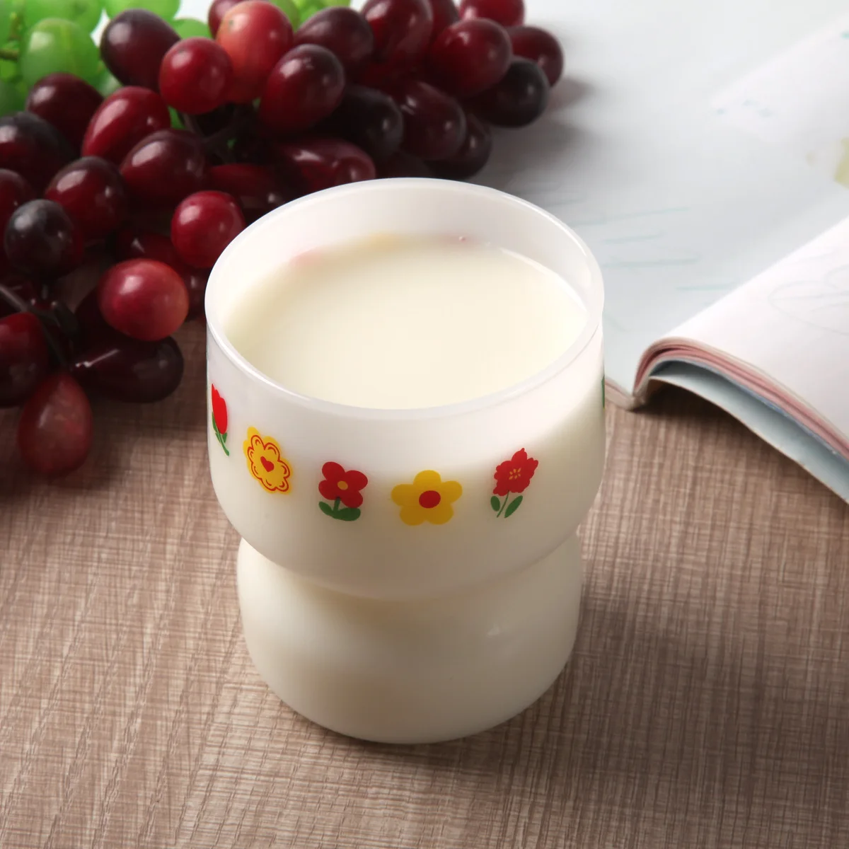 

Nordic French Vintage Drinking Glasses Heat-resistant Milk Coffee Juice Tea Cup Small Daisy Print Wedding Glass Cup