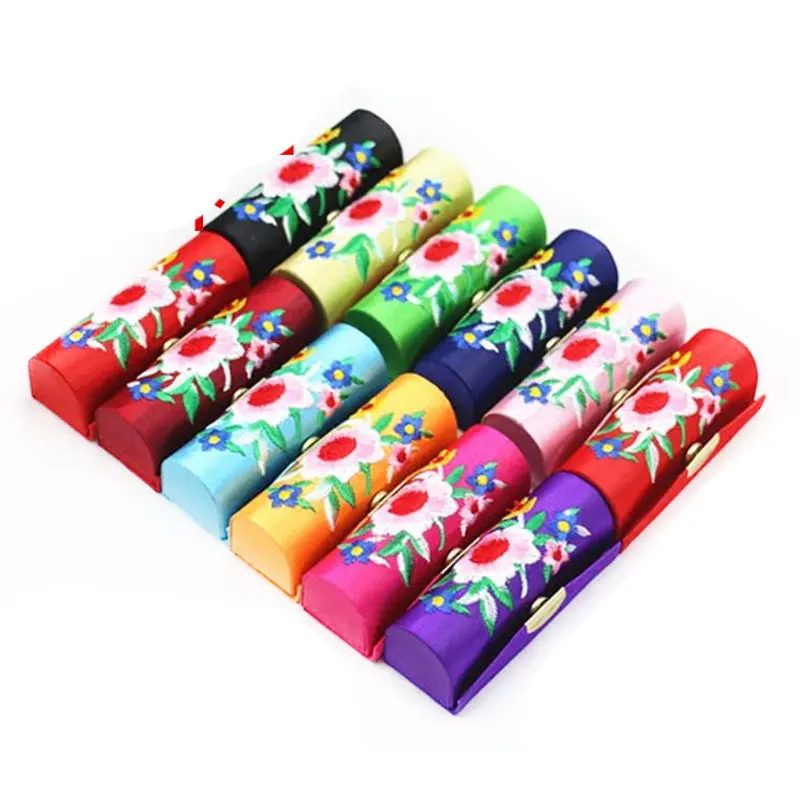 

New Women Lipstick Case Retro Embroidered Flower Designs With Mirror Packaging Lip Gloss Box Jewelry Packaging Storage Box Case
