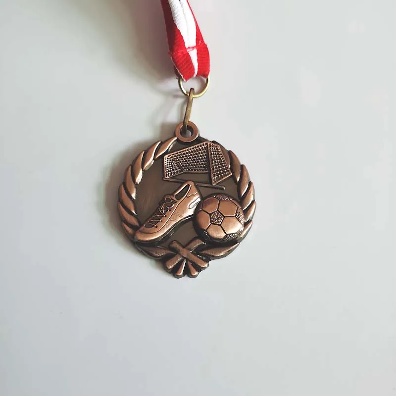Футбольная медаль школьная спортивная золотое серебряное бронзовое движение