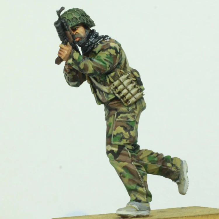 

Модель из смолы 1/35, фигурка GK Soldier SA tiger 3 run & load, военная тема Второй мировой войны, несобранный и Неокрашенный комплект