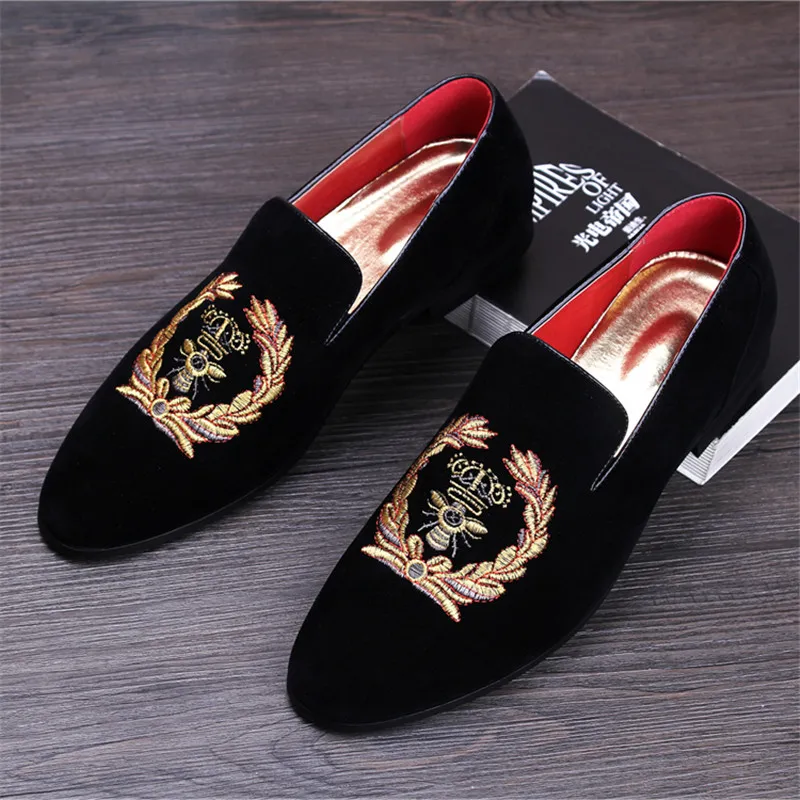 

Xfhh Men's Fashion Suede Leather Embroidery Loafers Mens Casual Printed Moccasins Oxfords Shoes Man Party Driving Flats EU size