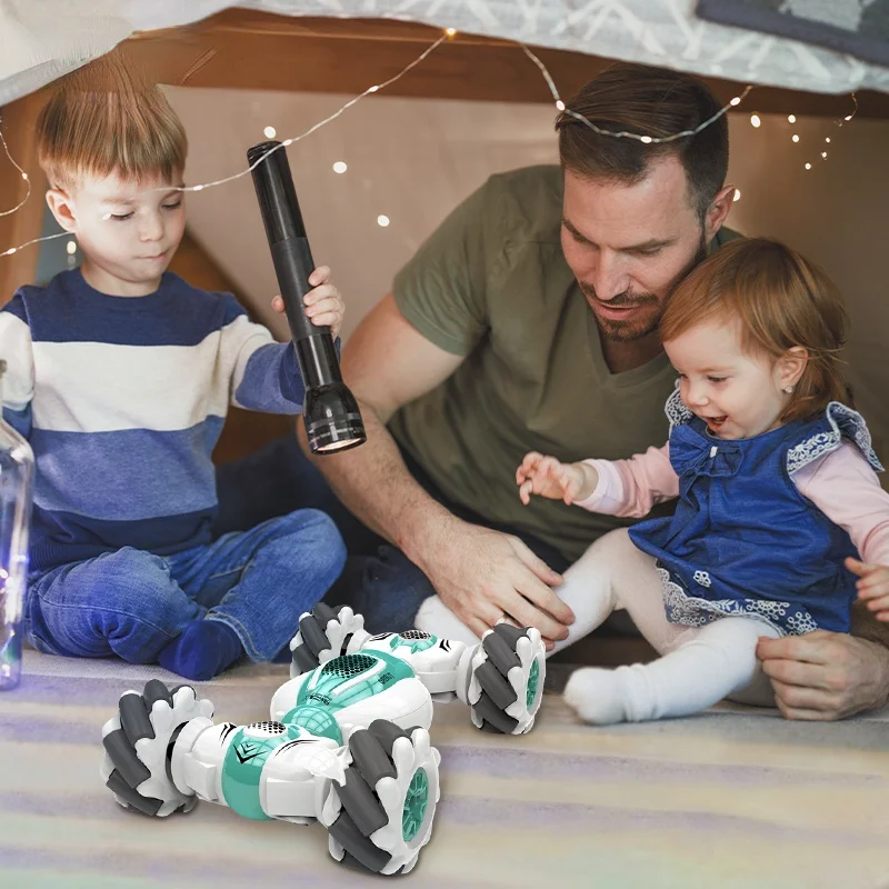 

Mini 2.4G Gesture Induction Deformation Remote Control Car Drift Off-Road Double-Sided Stunt Car Children's Toy Birthday Gift