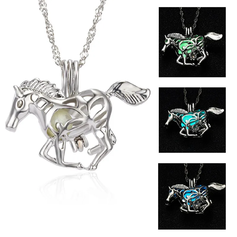 

Glow In The Dark Horse Locket Necklace For Women Gift Chain Charm Hollow Pendant Men Punk Retro Luminous Jewelry Necklace
