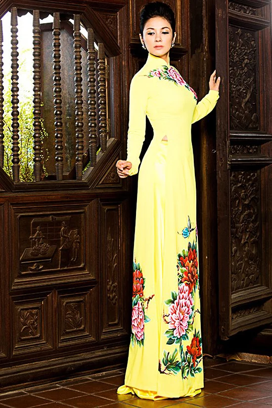 Традиционное черное платье Ципао юбка-Ципао в стиле ретро с пионами ручная