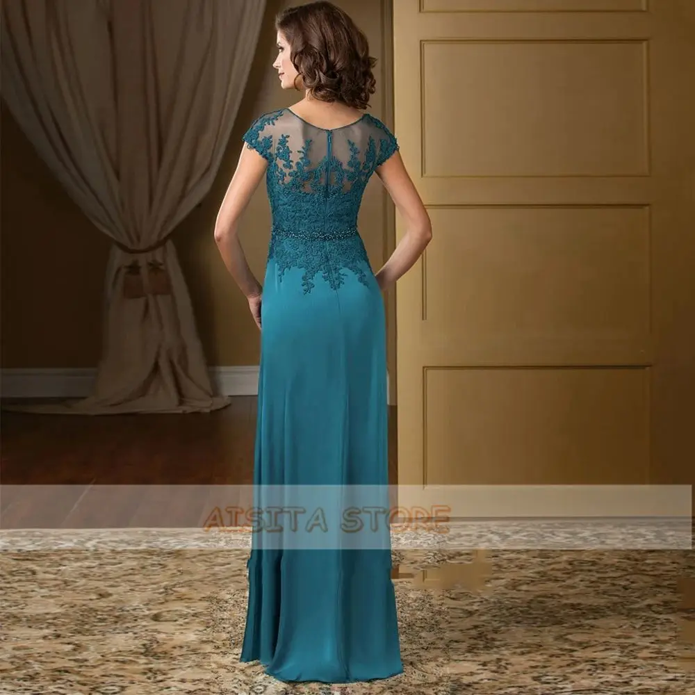 

Sheath Mother of the Bride Dresses 2021 Elegant Lace Cap Sleeve Wedding Floor Length Chiffon Plus Size Guest Gowns