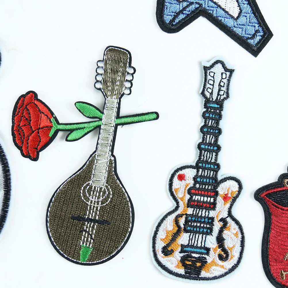 Новый Рок Музыка Гитара вышитые наушники нашивки Утюг на шитье аппликация патч