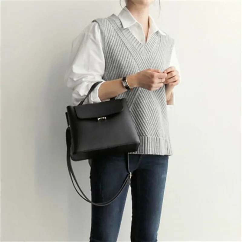 

V-neck sleeveless sweater women vest 2019 new autumn winter loose knit tops solid color vest coat female bottom shirt jacket