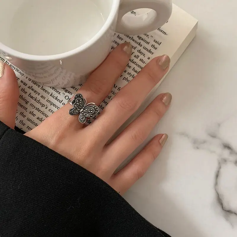 

Vintage Fashion Distressed Butterfly Small Goldfish Animal Ring Silver Jewelry for Women Girl Wholesale Direct Sales