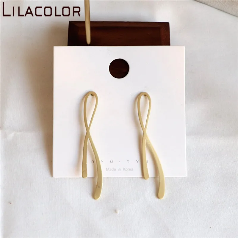 Длинные женские серьги-гвоздики Lilacolor Hyperbole металлические Асимметричные