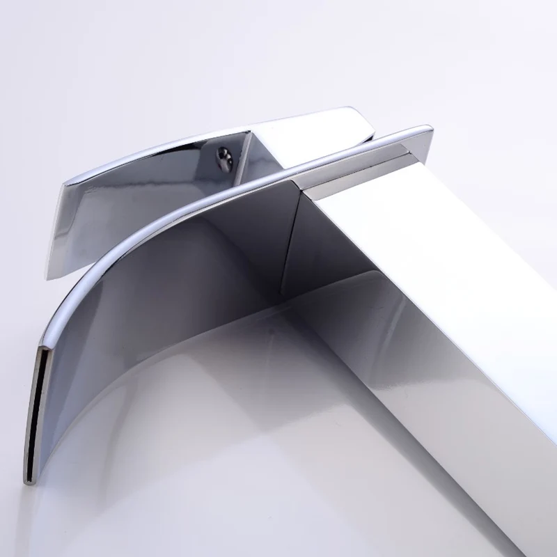 Хромированный водопад кран Однорычажный Смеситель Для Ванная комната для