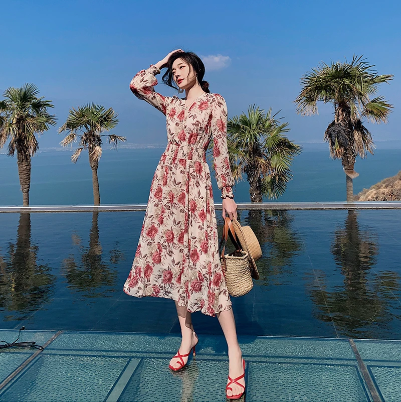 

Make new backless beach holiday dress skirt printed chiffon dress