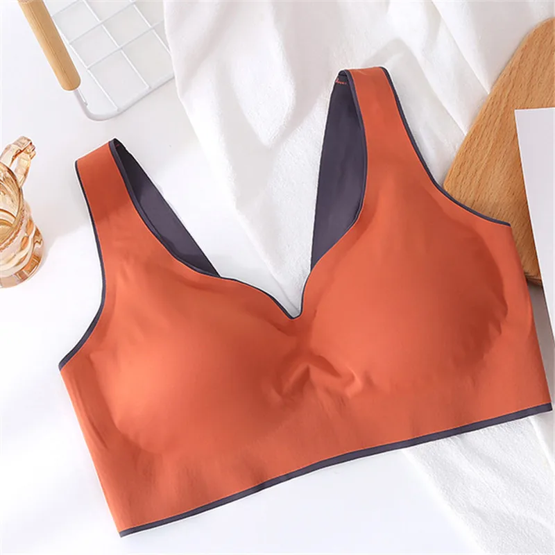 

Autumn And Winter New Latex Underwear Ladies No Steel Ring Push Up Sports Bra
