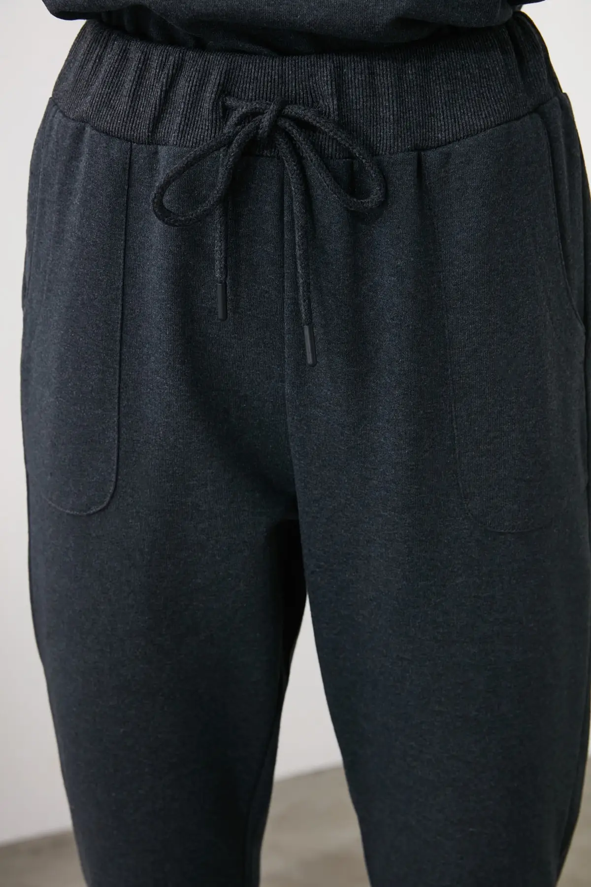 Trendyol Basic Jogger Knit Sweatpants TWOAW21EA0024 |