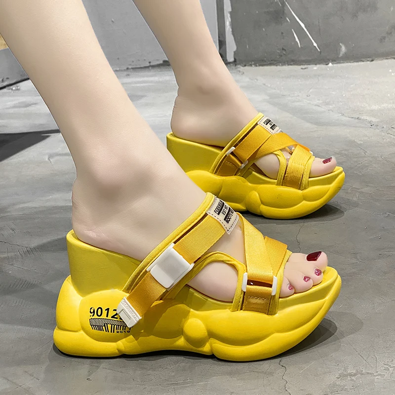 Шлепанцы на танкетке высотой 10 см/3 9 дюйма модные толстые нижние сандалии