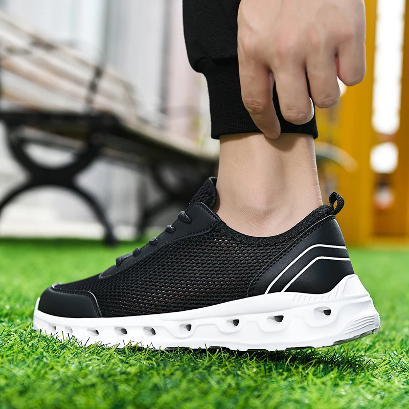 

2021 Summer New Men's Mesh Breathable Fitness Sneakers Fashion Non-Slip Light Casual Sport Outdoor Running Shoes Shoes Big Size