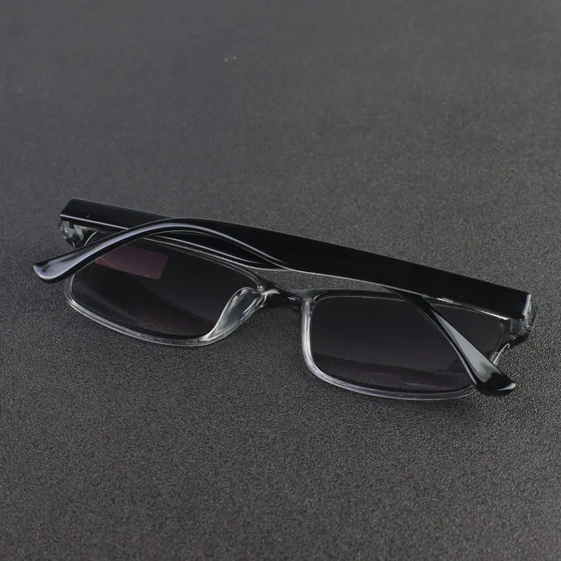 Фото Солнцезащитные очки для близорукости для мужчин и женщин, зеркальные градиентные серые солнцезащитные очки, готовые очки для близорукости... №4