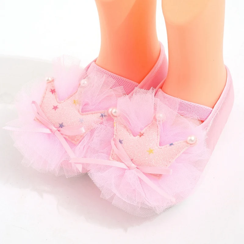 

Baby Girl Crown Mesh Princess Shoes Cloth Newborn Cute Shoes First Walker