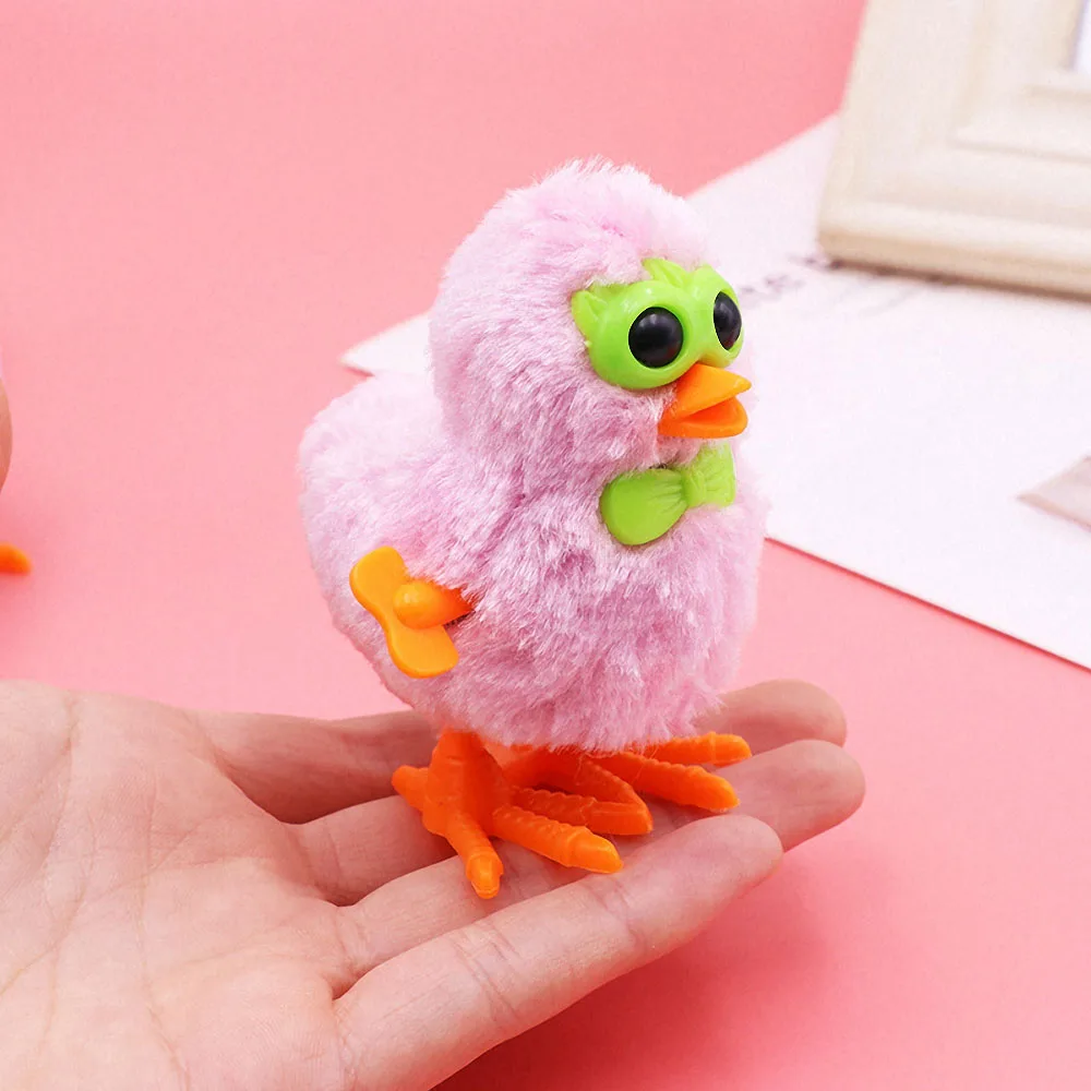 

Vintage Cartoon Plush Clockwork Glasses Chicken Kids Toys Walking Jumping Chicken Plastic Toy for Children Toys Random Color