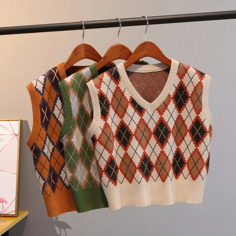 Женский винтажный трикотажный свитер в клетку с V-образным вырезом |