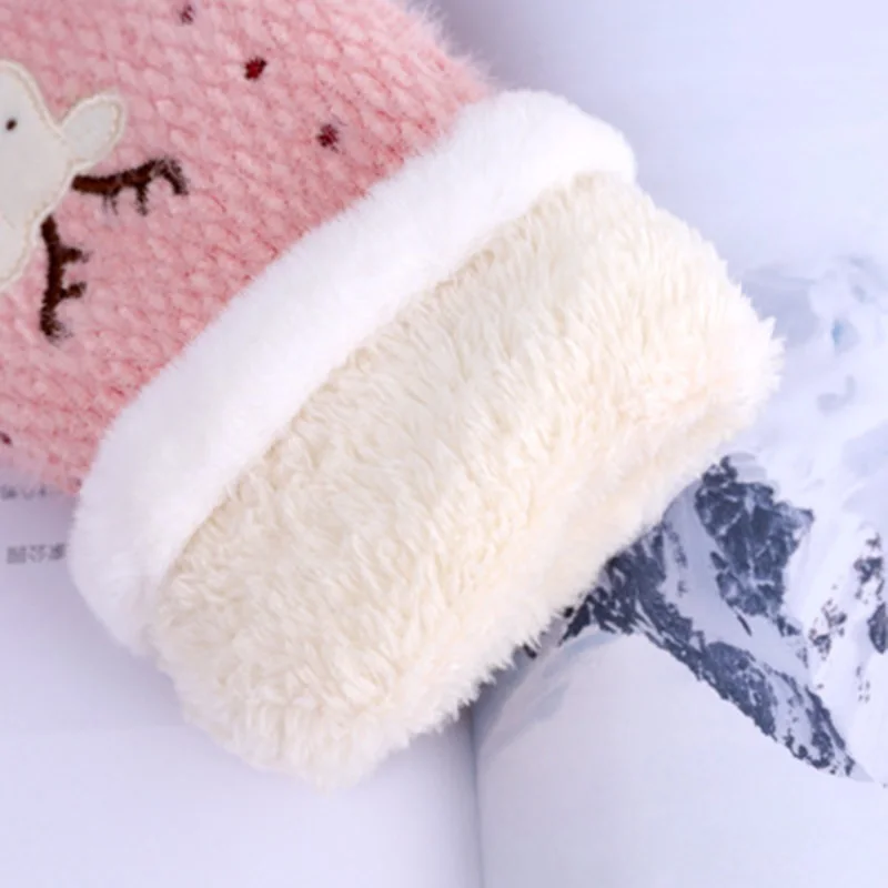 Women's Winter Double Thicken Velvet Wool Knit Warm Gloves Cute Cartoon Elk Embroidered Cashmere Cycling Driving Mittens L20 |