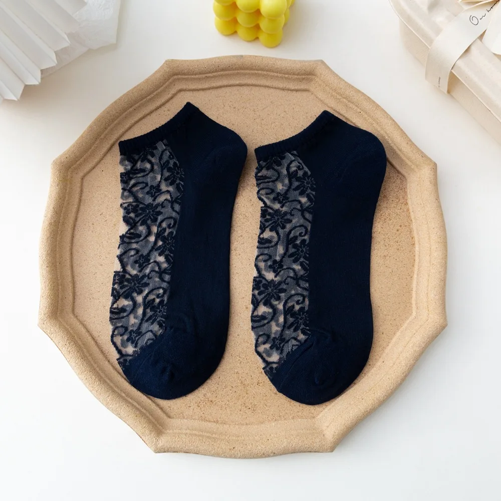 

Harajuku Retro Low-Cut Ankle Socks Hollow Out Women Sox Breathable Lace Flower Short Socks Summer Mesh Thin Crystal Silk Socks