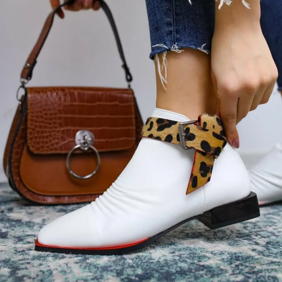 

Women Boots Limoya Robin White Patent Leather Leopard Patterned Belt Detailed Bootie
