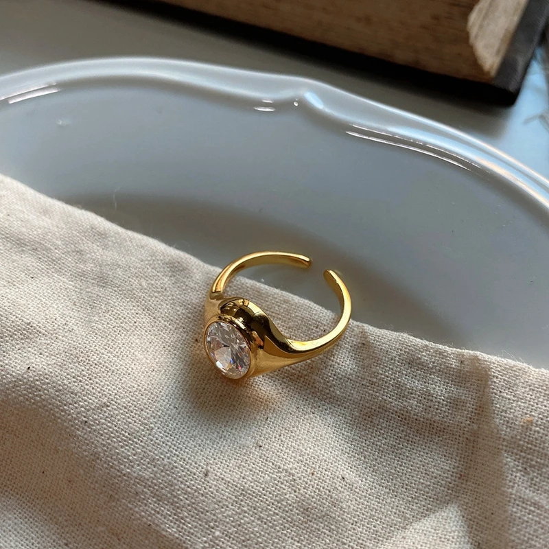 Кольцо женское из серебра 925 пробы с фианитами | Украшения и аксессуары