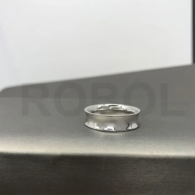 

New high-end original quality silver ring, suitable for beautiful ladies to wear and enhance temperament