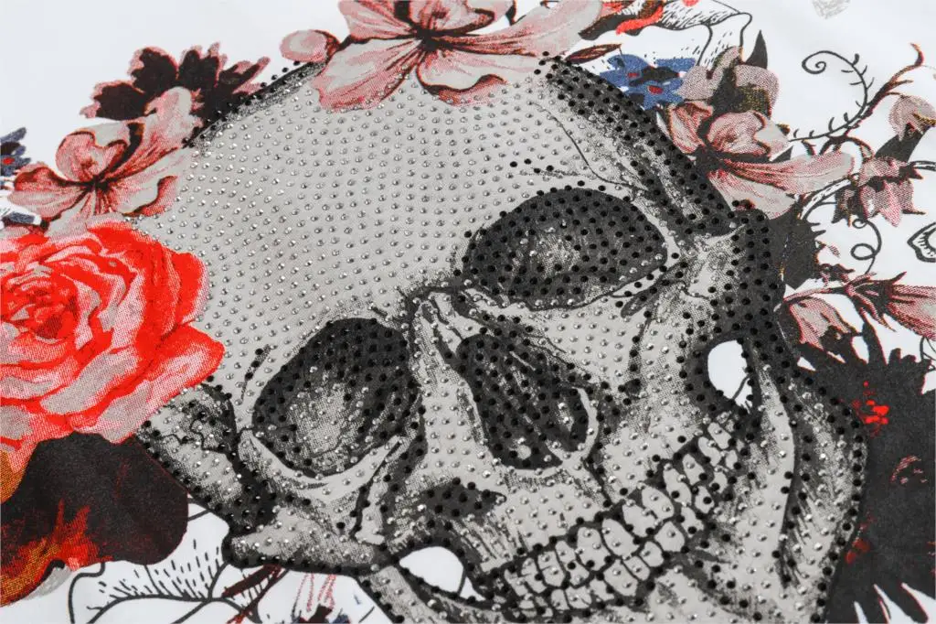 

Philipp Plein-Brand Original short-sleeved T-shirt pink skull latest diamond cotton T-shirt 2021 summer streetwear trend top