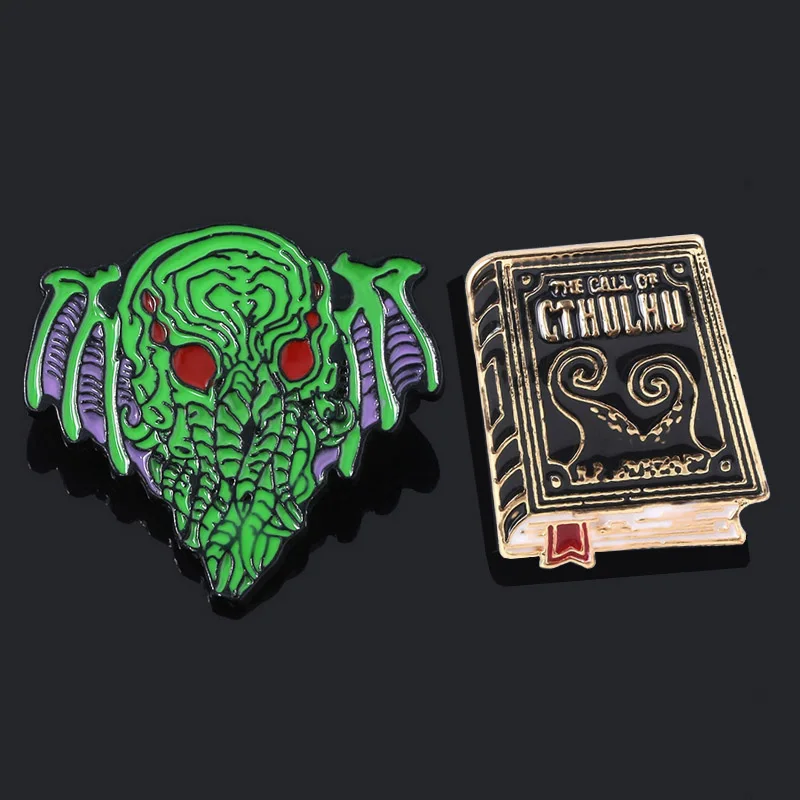 SG Ховард Phillips Lovecraft Cthulhu Mythos броши Necronomicon Call Of значок на лацкан булавки для сумок