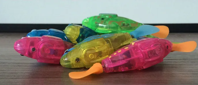 8 шт./лот, светодиодный фонарик для плавания ming Fish, электронная игрушка для детей, робот, игрушка для купания, подарки для детей