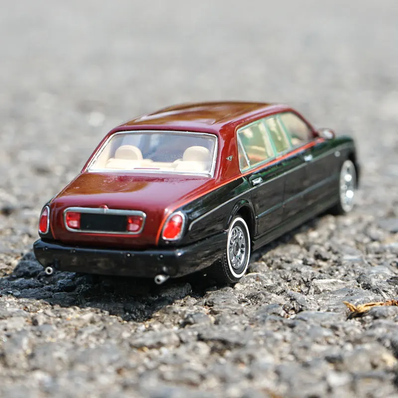 Модель автомобиля BENTLEY арнаге 1:43 модель из металлического сплава с высокой