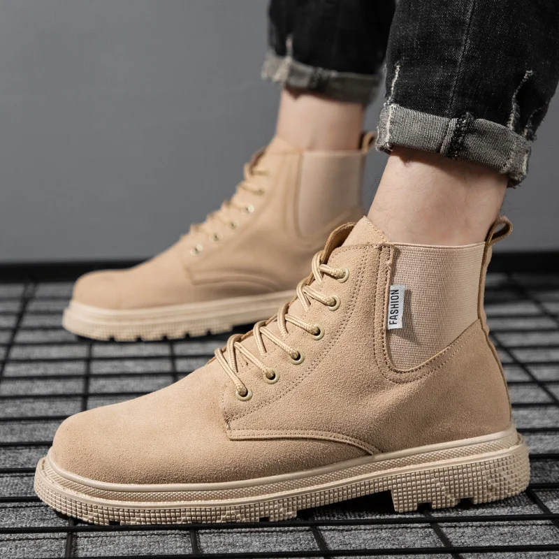 

2021 Men Autumn Winter White Martin Boots Mens Classic Patent Precision Stitching Boots Teenage Fashion Outdoor Martin Boots