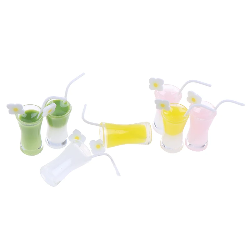 

4pcs 1/12 Dollhouse Miniature Resin Cocktail Cup Drink Glass Toy Doll House Decoration Simulation Toys New Arrival