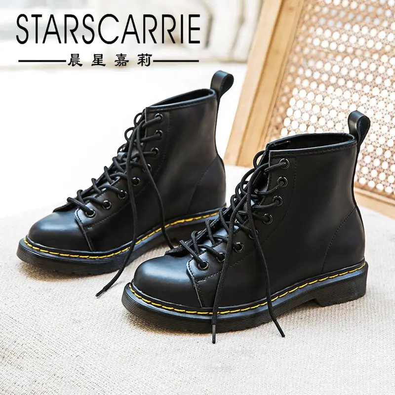 

Women's boots motorcycle boots low heel British riding boots women's leather mid-tube couple leather ankle boots women