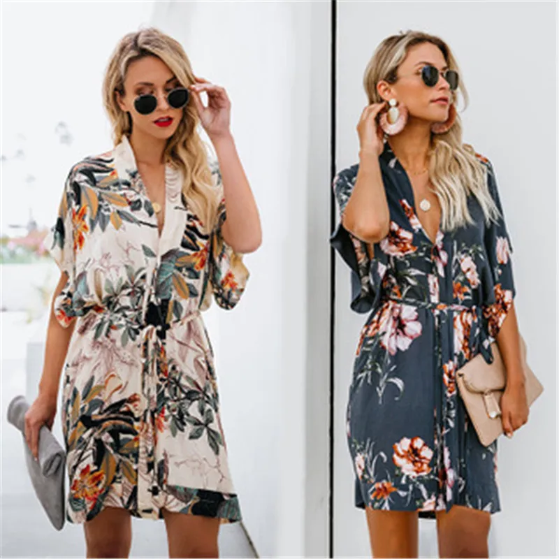 

2019 European and American fashion spring new women's clothing printed V-neck lace dress