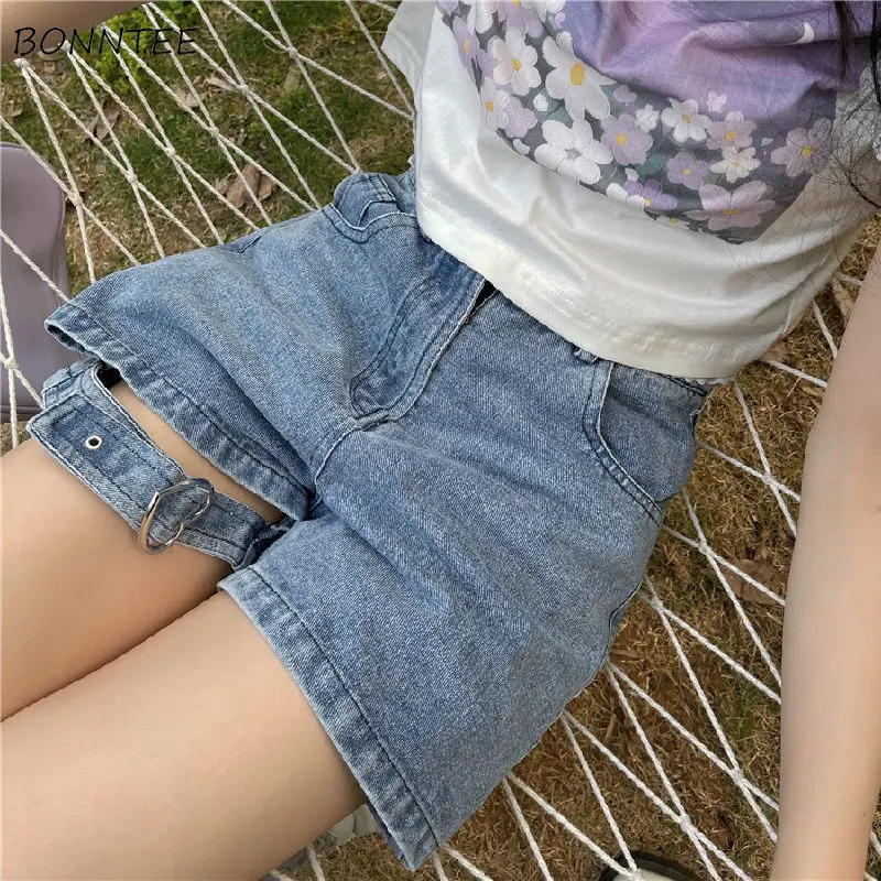 

Shorts Women Summer Fashion Pockets Comfortable Streetwear Holiday Girls All-match Korean Style High-waist 3 Colors Simple New