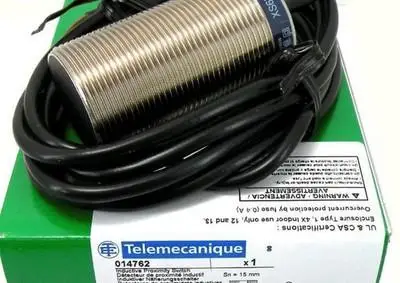 

Новый оригинальный Бесконтактный переключатель XS108BLNBM12 XS108BLNBM8 (C)