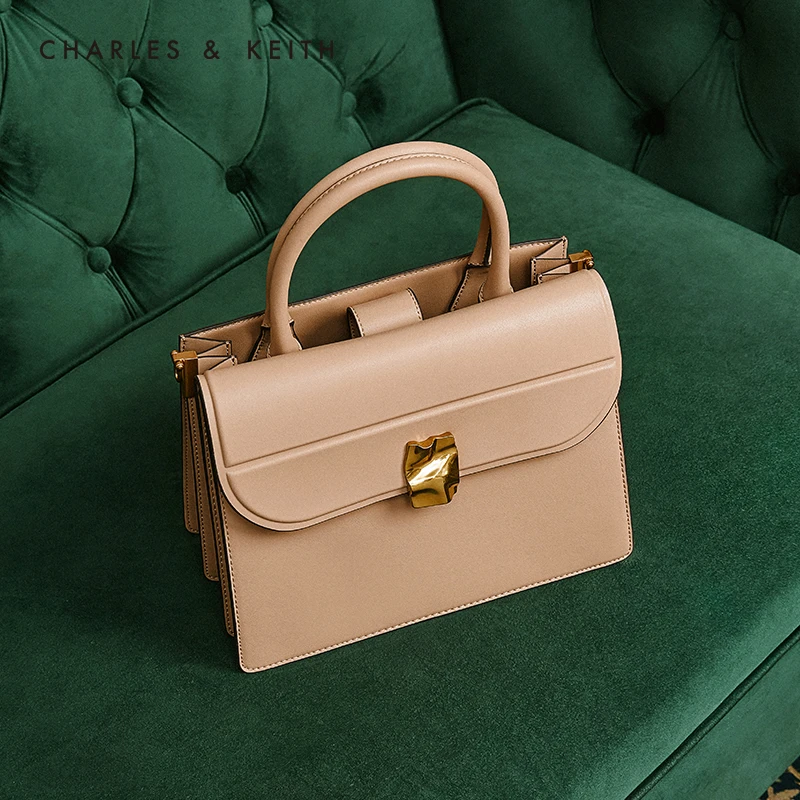 CHARLES＆KEITH Новинка на Осень 2020 CK2 30270530Женская сумка через плечо с Откидной крышкой