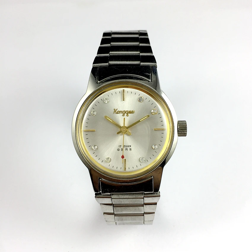 Оригинальные механические часы с серебристым циферблатом диаметр 33 мм |