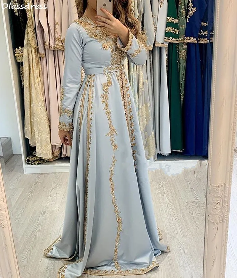 

2020 New Evening Dress Light Blue Satin Muslim Long Sleeves Applique V-neck A-line Floor Length Prom Dress платье на выпускной