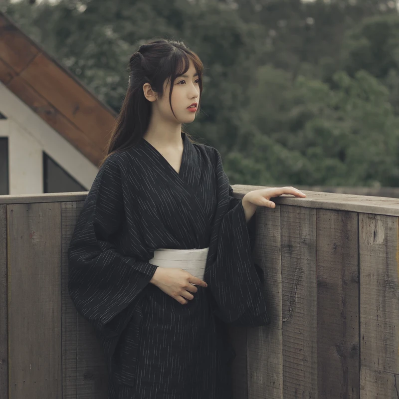

Женское черное кимоно, традиционное японское кимоно, одежда самураев, свободный банный халат для спа, сауны, с Оби, размера плюс