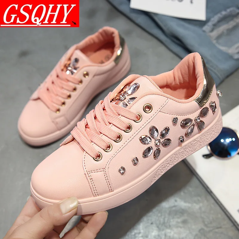 

GSQHY 2021 New Autumn and Winter Fashion Sneakers Ladies Flat Shoes Flower Diamond Ladies Casual Shoes Soft Ladies Sneakers