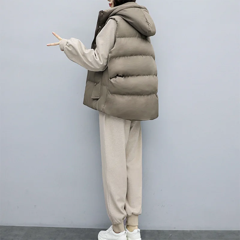 Женский спортивный костюм из трех предметов теплый жилет с капюшоном и штаны